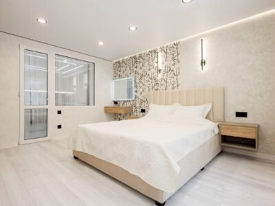 Apartament cu 3 camere, living si garderoba. Ciocana