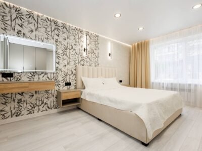 Apartament cu 3 camere, living si garderoba. Ciocana