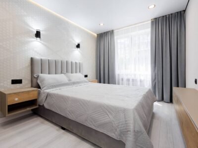 Apartament cu 3 camere, living si garderoba. Ciocana