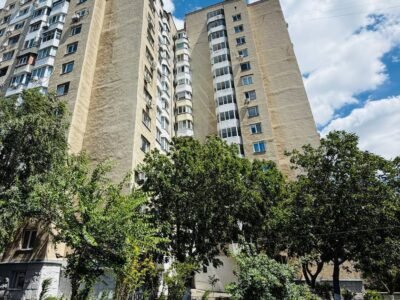 Apartament cu 4 camere in sectorul Riscani