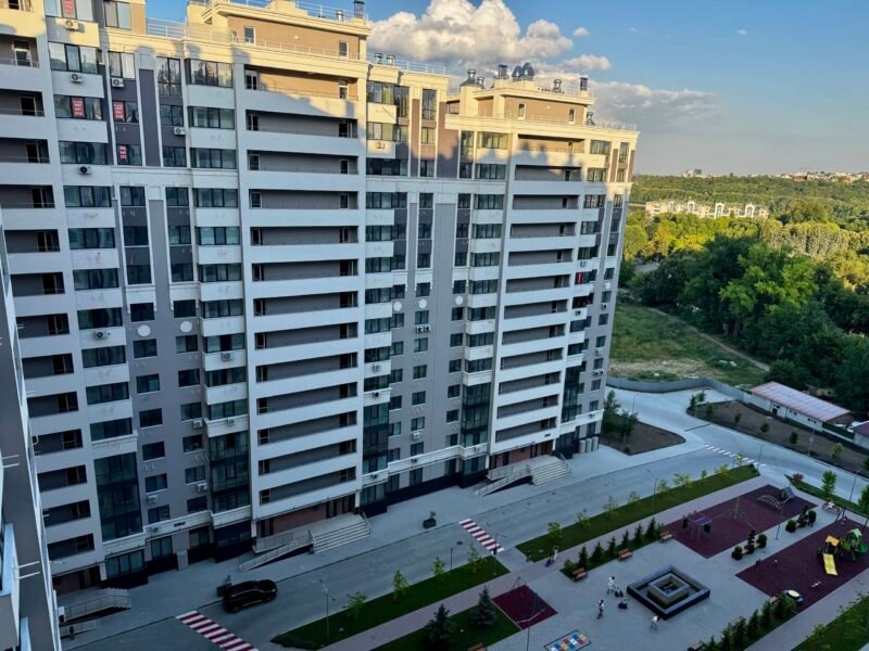 Apartament cu 1 camera si living la buiucani. Str. Vasile Lupu