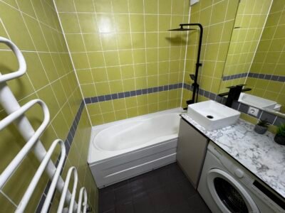 Apartament cu 2 camere in centru. Chisinau