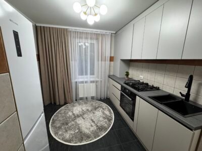 Apartament cu 2 camere in centru. Chisinau